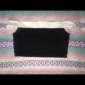 A'gaci Off Shoulder Crop Top Medium